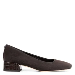 Women's Dreww Pump Shoes In Dark Brown Suede