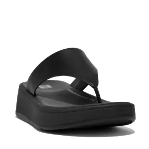 Women's F-Mode Platform Toe Post Leather Sandal In All Black