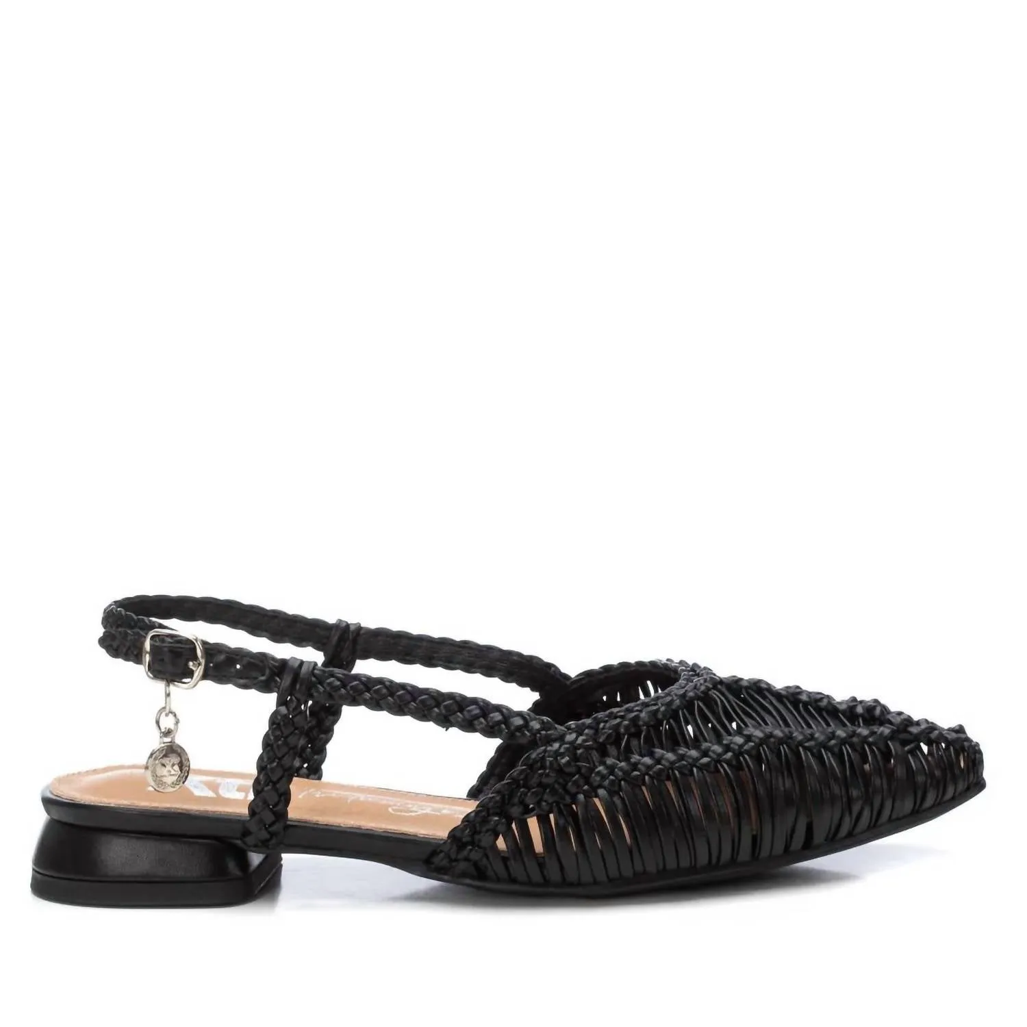 Women's Flat Shoes In Black