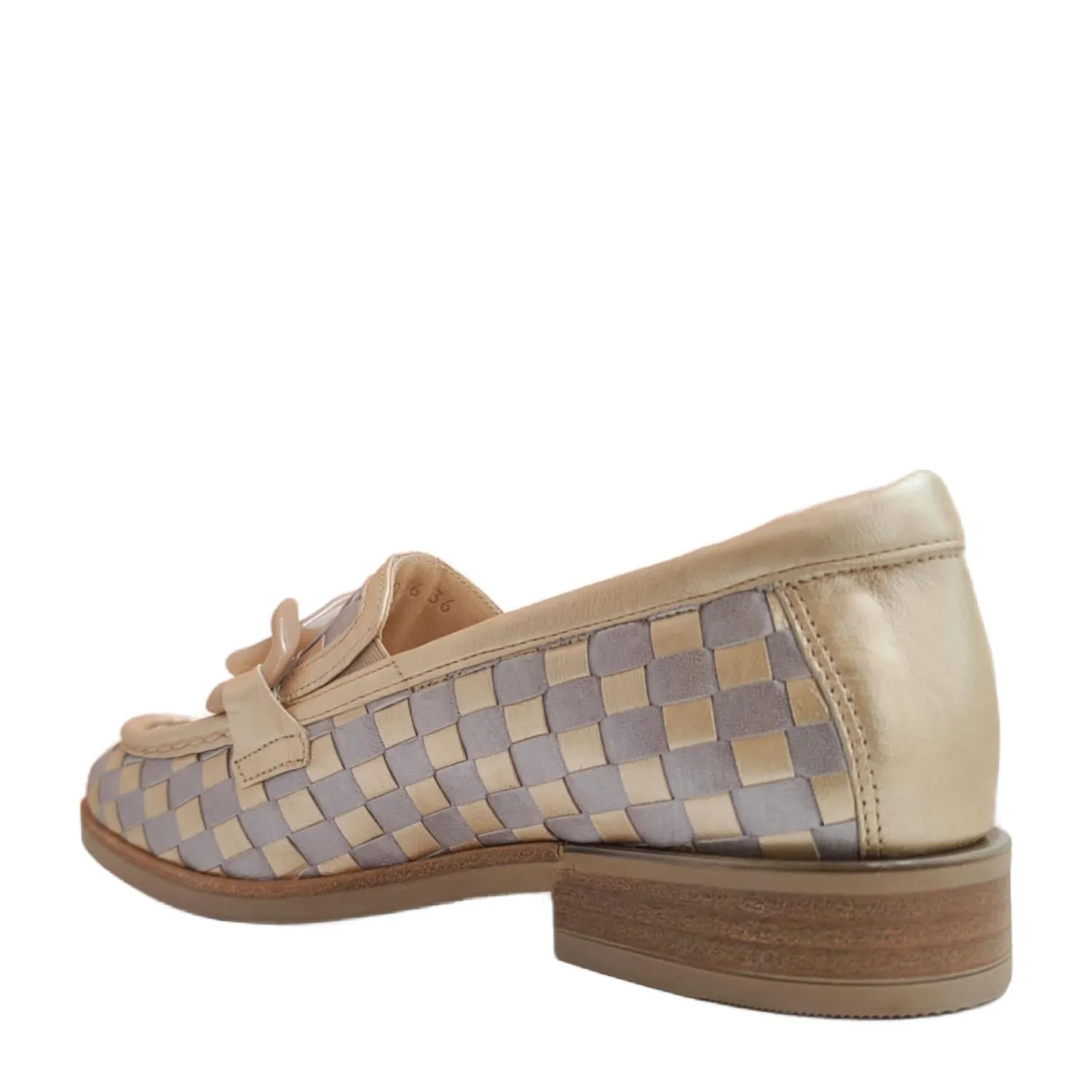Women's Loafer In Platinum Silver