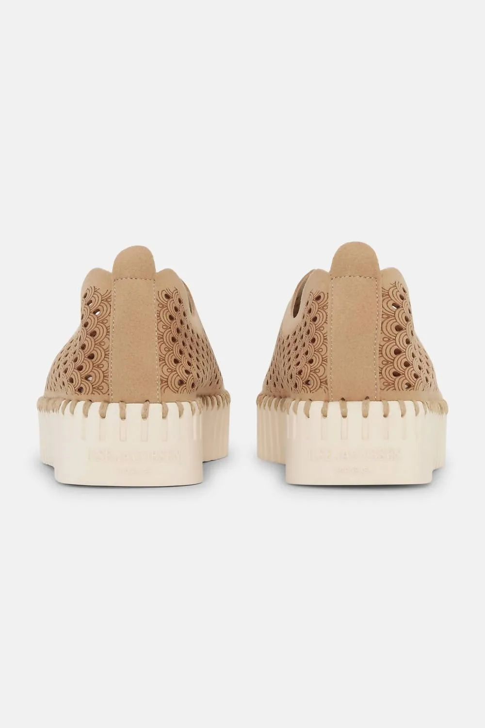 Women's Platform Tulip Slip-On In Latte