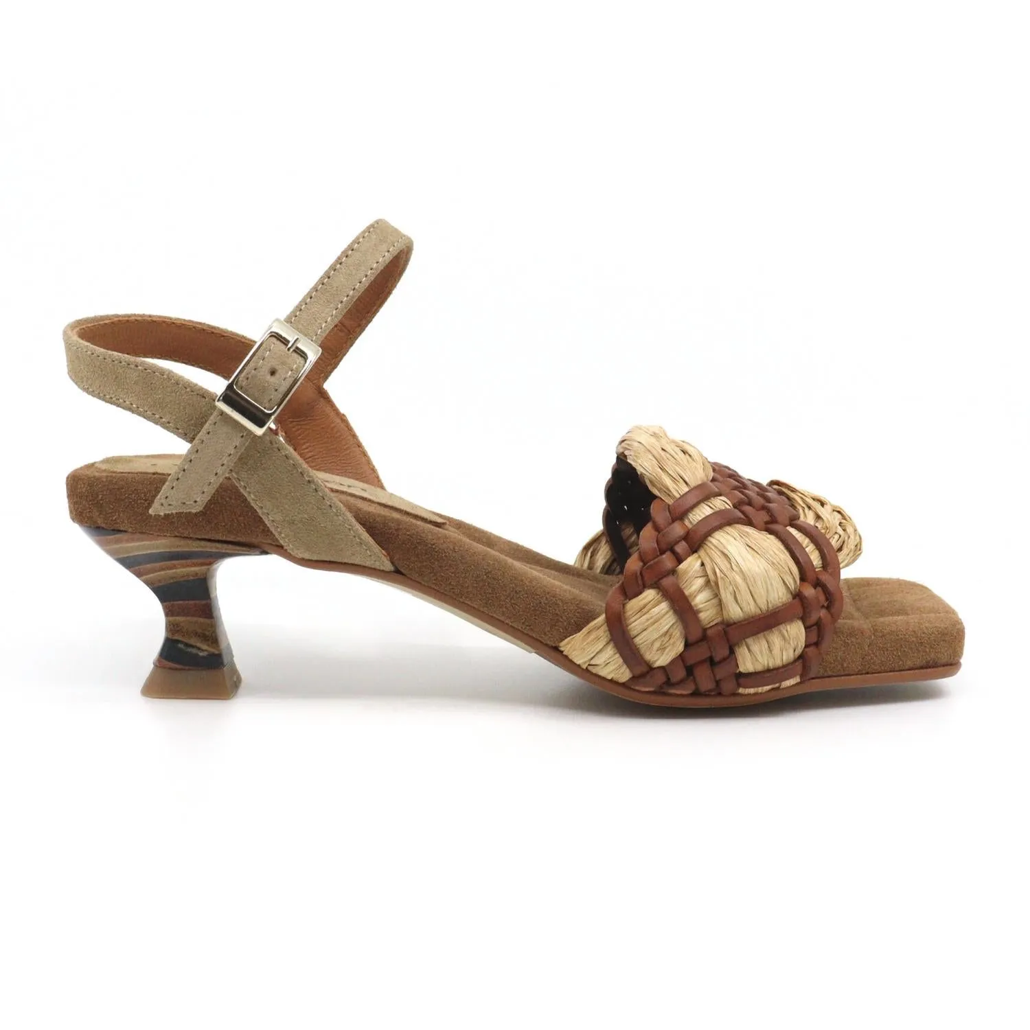 Women's Trenza Cuero Heels In Brown